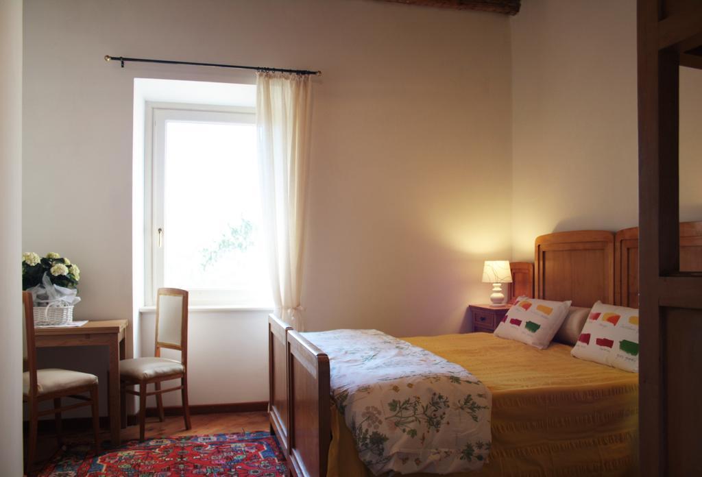 Antico Glicine B&B Maslianico Værelse billede